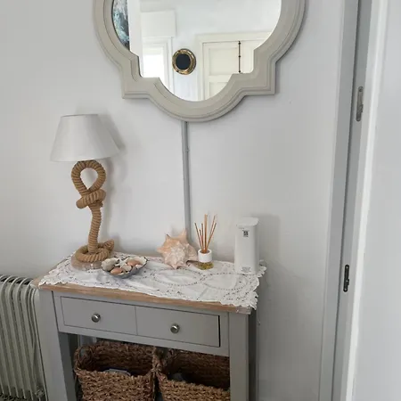 Дом отдыха Driftwood Es Grau